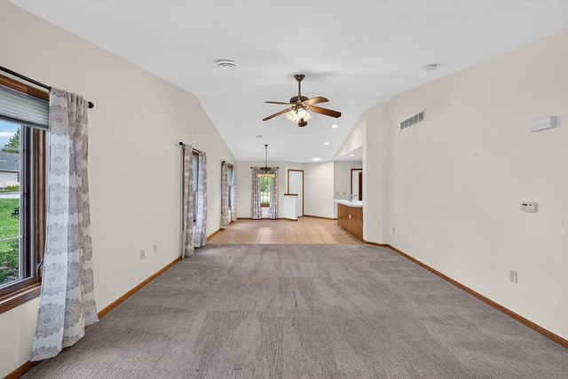 669 Springbrook Circle, Deforest, WI 53532