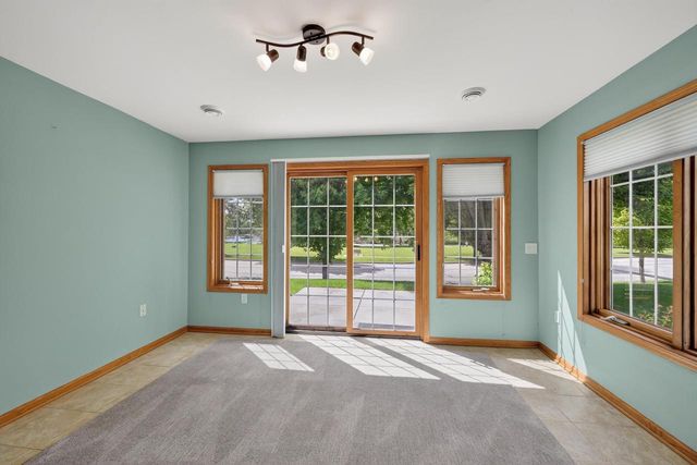 669 Springbrook Circle, Deforest, WI 53532