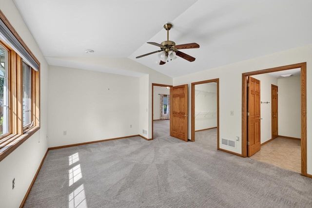 669 Springbrook Circle, Deforest, WI 53532