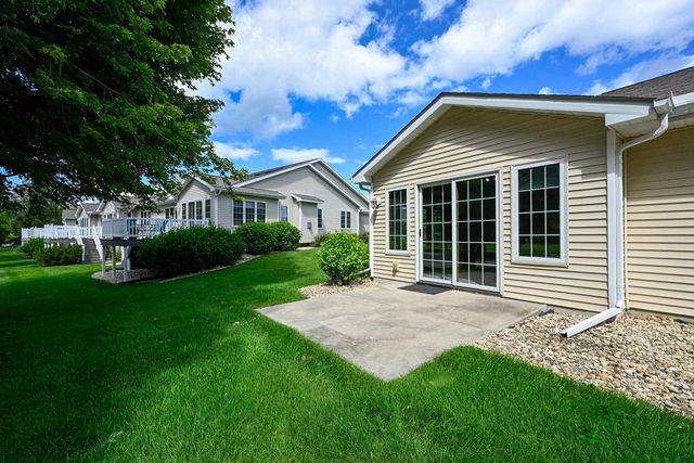 669 Springbrook Circle, Deforest, WI 53532