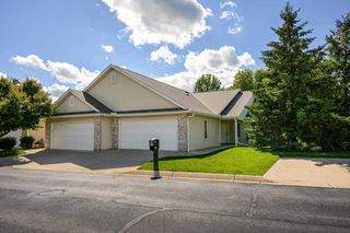 669 Springbrook Circle, Deforest, WI 53532
