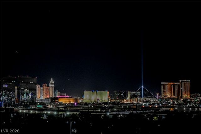 4381 West Flamingo Road 912, Las Vegas, NV 89103