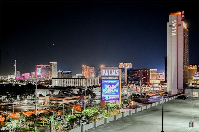 4381 West Flamingo Road 912, Las Vegas, NV 89103