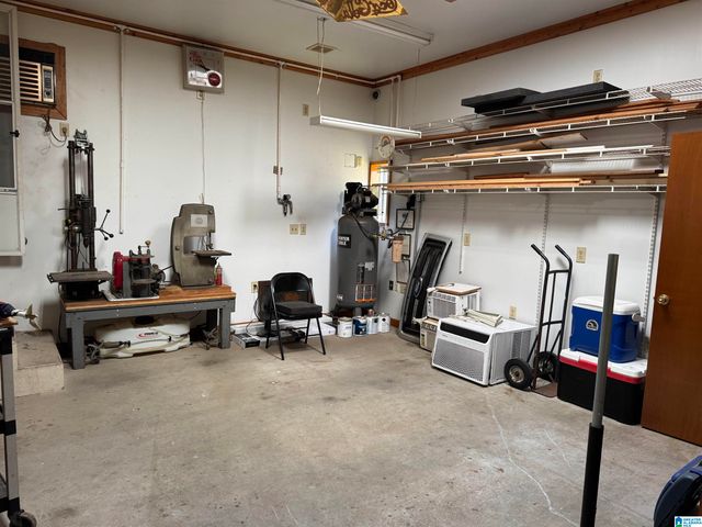 206R W GLADE ROAD, Anniston, AL 36206