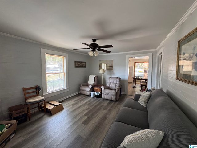 206R W GLADE ROAD, Anniston, AL 36206