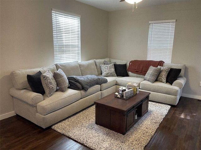 222 HASTINGS AVE, Oakdale, PA 15071