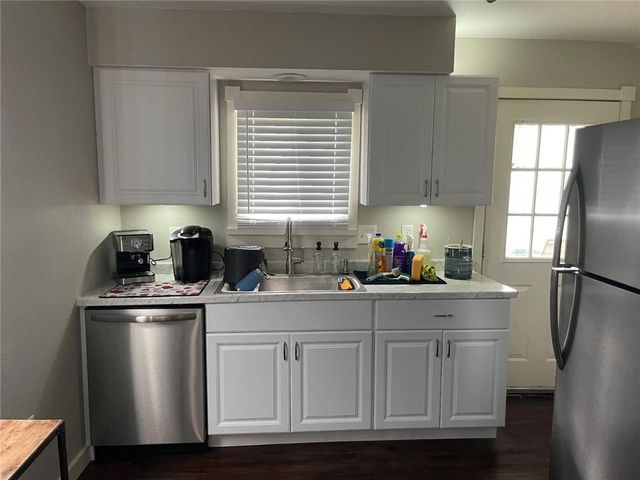 222 HASTINGS AVE, Oakdale, PA 15071