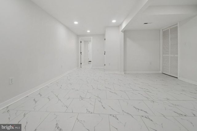 3004 OAKLEY AVE, Baltimore, MD 21215