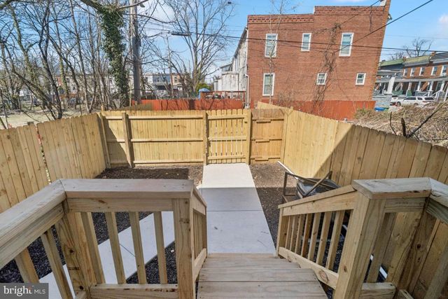 3004 OAKLEY AVE, Baltimore, MD 21215