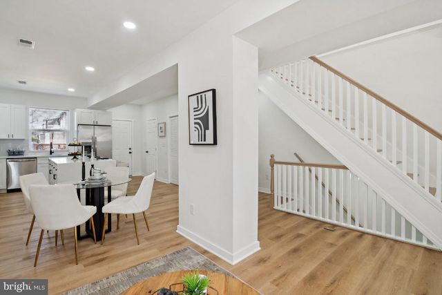 3004 OAKLEY AVE, Baltimore, MD 21215