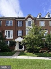 9405 PENROSE ST, Frederick, MD 21704