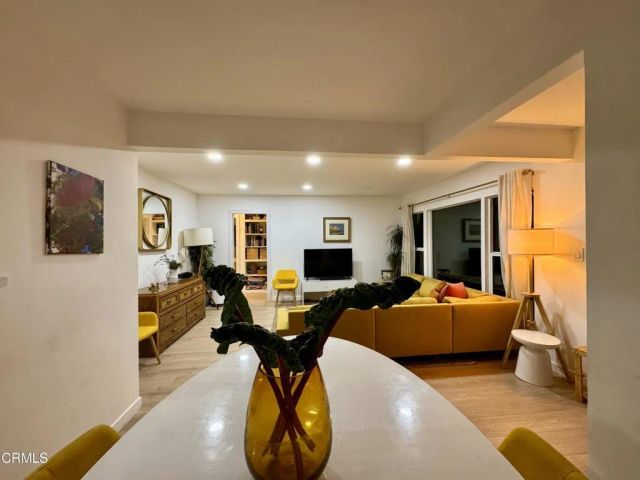 1086 Hollygrove Lane, Altadena, CA 91001