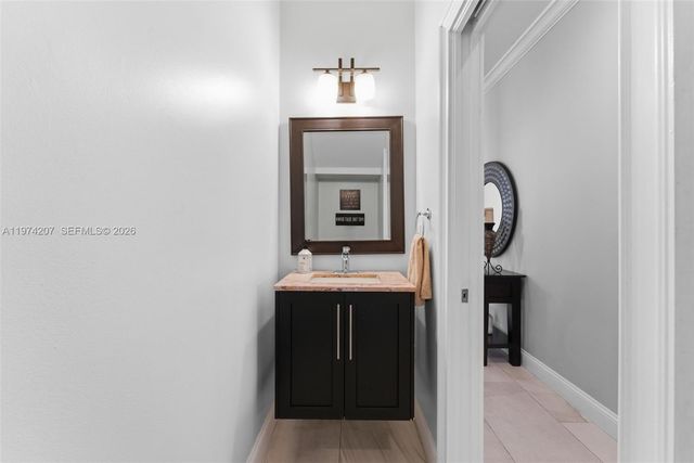 1521 NW 178th Ter, Pembroke Pines, FL 33029