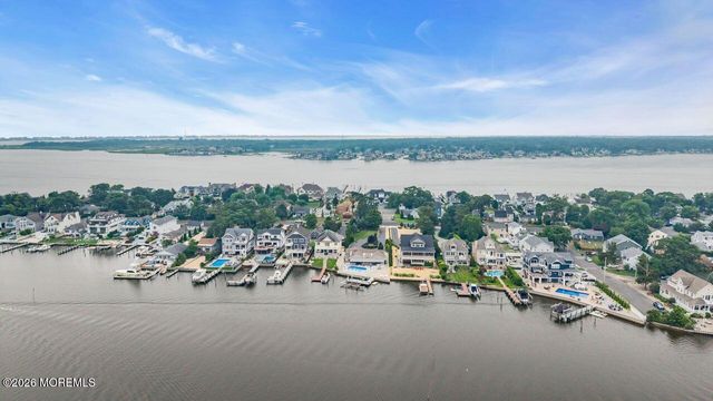 632 Princeton Avenue, Brick, NJ 08724