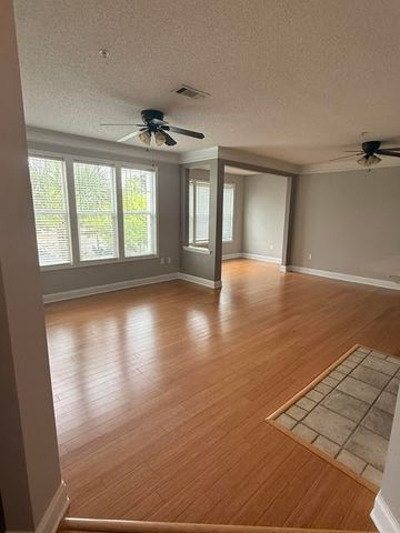 1424 Rosewood Lane, Mount Pleasant, SC 29464