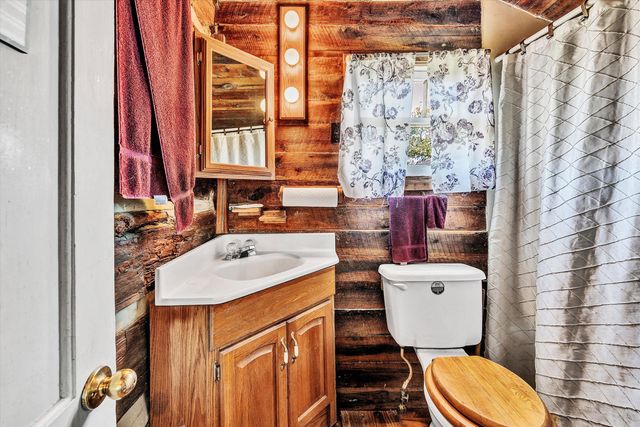 1155 Gaston RD, Vinton, VA 24179
