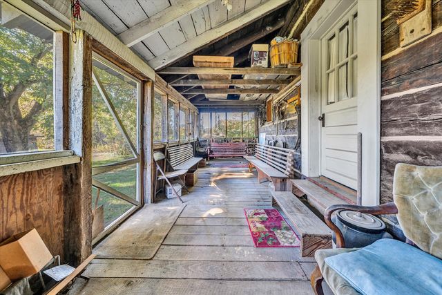 1155 Gaston RD, Vinton, VA 24179
