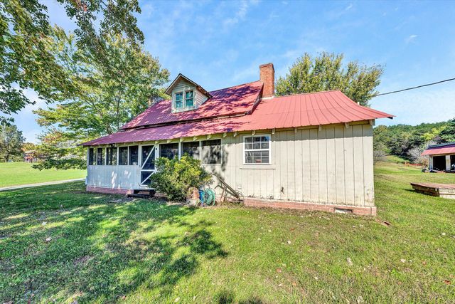 1155 Gaston RD, Vinton, VA 24179