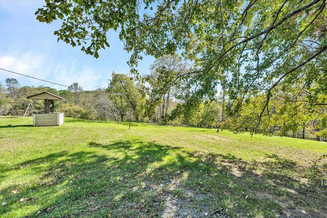 1155 Gaston RD, Vinton, VA 24179