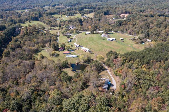 1155 Gaston RD, Vinton, VA 24179