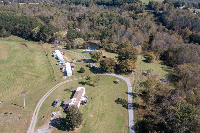 1155 Gaston RD, Vinton, VA 24179