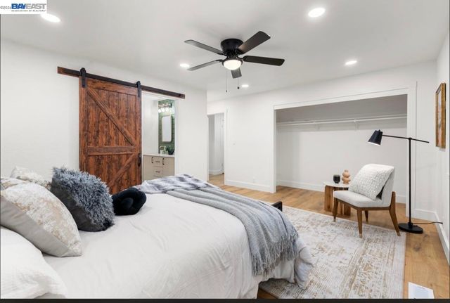 1084 Jamie Dr, Concord, CA 94518