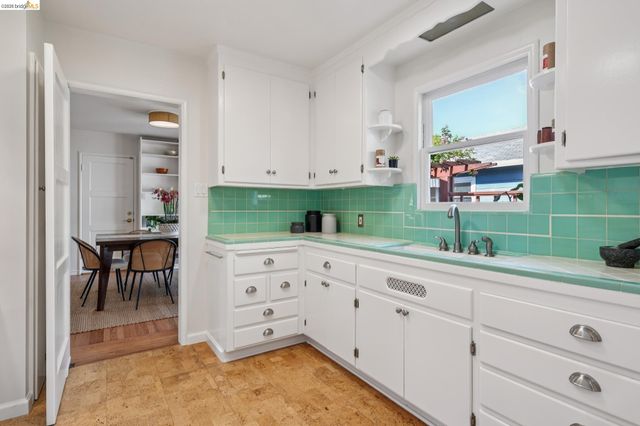 716 Ashbury Ave, El Cerrito, CA 94530