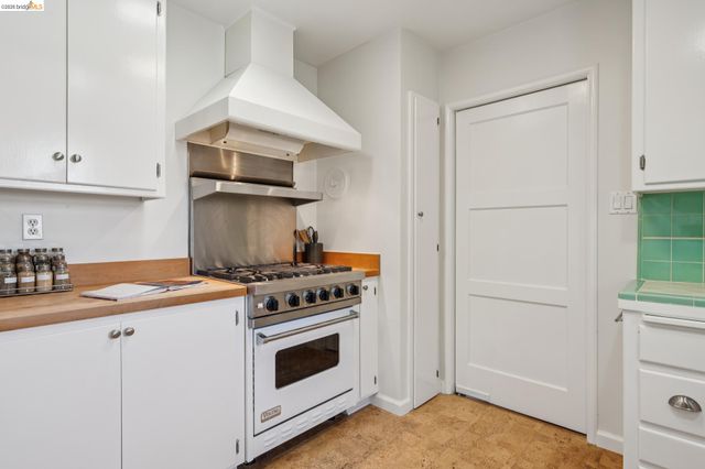 716 Ashbury Ave, El Cerrito, CA 94530