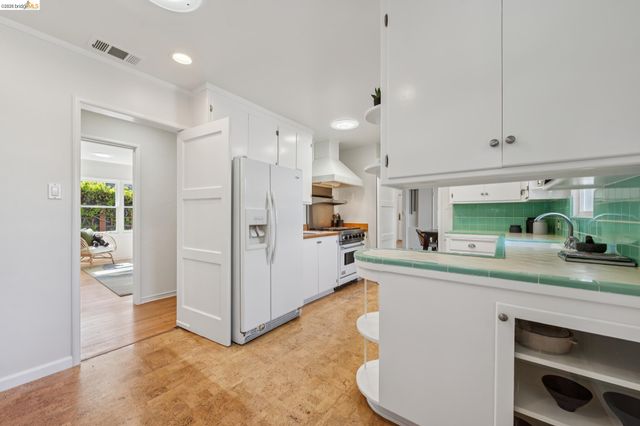 716 Ashbury Ave, El Cerrito, CA 94530