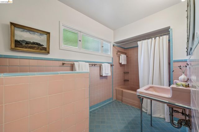 716 Ashbury Ave, El Cerrito, CA 94530