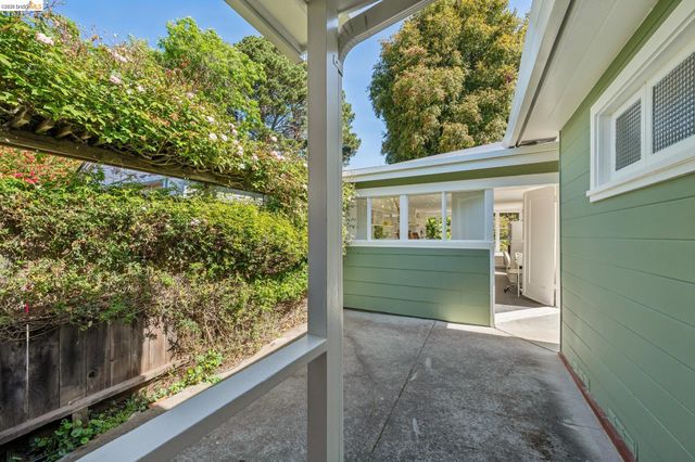 716 Ashbury Ave, El Cerrito, CA 94530