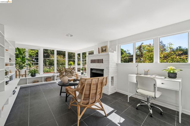 716 Ashbury Ave, El Cerrito, CA 94530