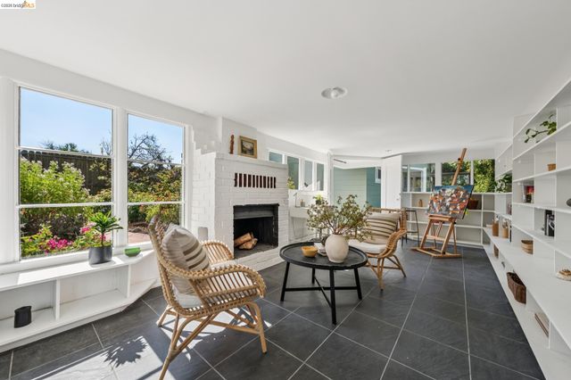 716 Ashbury Ave, El Cerrito, CA 94530