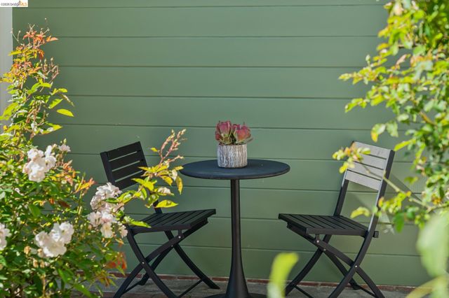 716 Ashbury Ave, El Cerrito, CA 94530