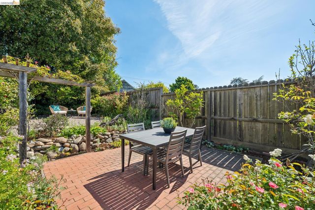 716 Ashbury Ave, El Cerrito, CA 94530