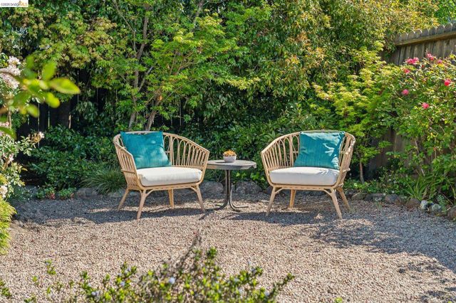 716 Ashbury Ave, El Cerrito, CA 94530