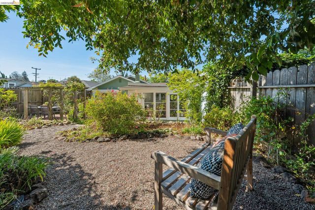 716 Ashbury Ave, El Cerrito, CA 94530