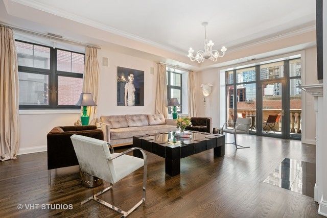 30 W ERIE Street 501, Chicago, IL 60654
