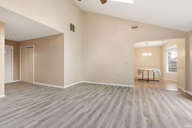 7316 Abington Drive, Fort Wayne, IN 46835