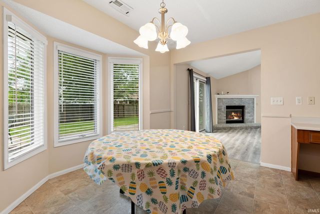 7316 Abington Drive, Fort Wayne, IN 46835