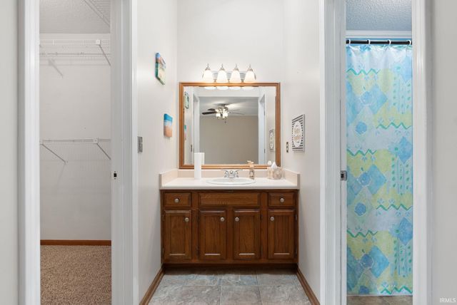 7316 Abington Drive, Fort Wayne, IN 46835