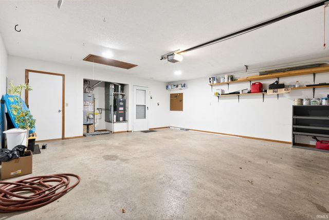 7316 Abington Drive, Fort Wayne, IN 46835