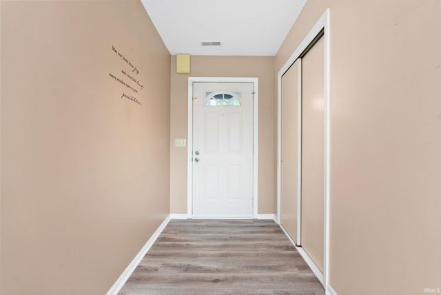 7316 Abington Drive, Fort Wayne, IN 46835