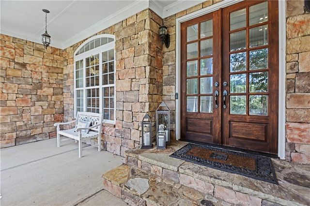 124 Waterford Court, Jefferson, GA 30549