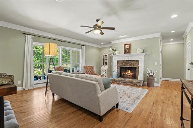 124 Waterford Court, Jefferson, GA 30549