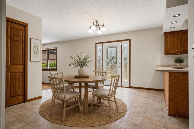 616 Grove STREET, Onalaska, WI 54650