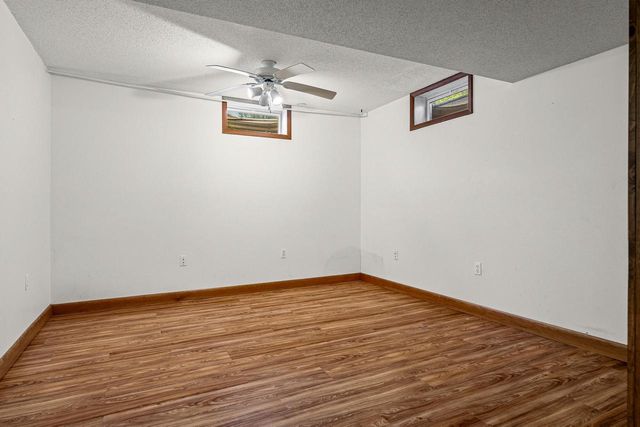 616 Grove STREET, Onalaska, WI 54650