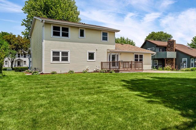 616 Grove STREET, Onalaska, WI 54650