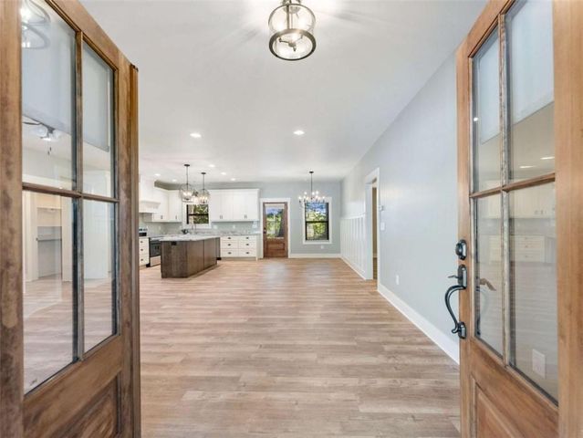 1885 Post Road, Cleveland, GA 30528