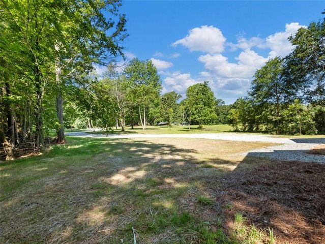 1885 Post Road, Cleveland, GA 30528